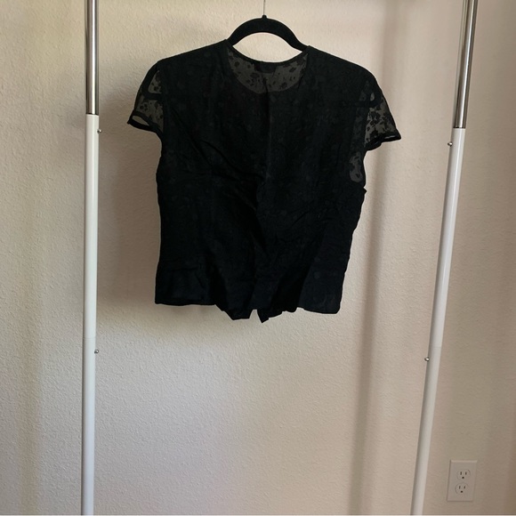 Giorgio Armani pant set sz 6 - Picture 6 of 9